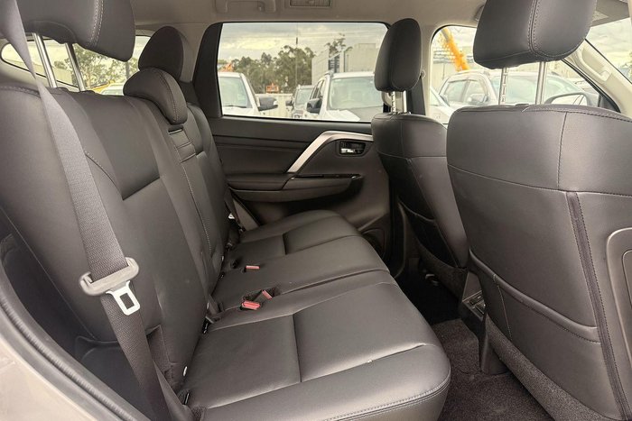 2025 Mitsubishi Pajero Sport Exceed