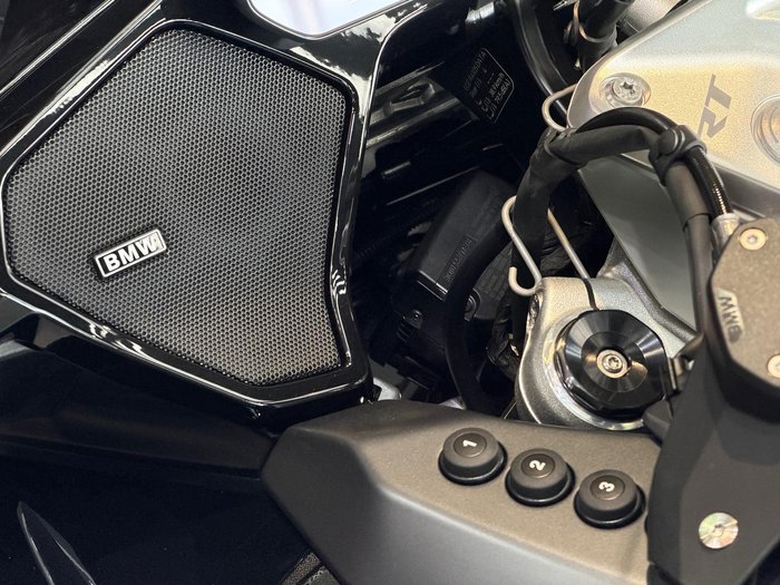 2025 BMW R 1300 RT Triple Black