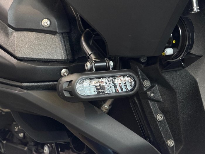 2025 BMW R 1300 RT Triple Black