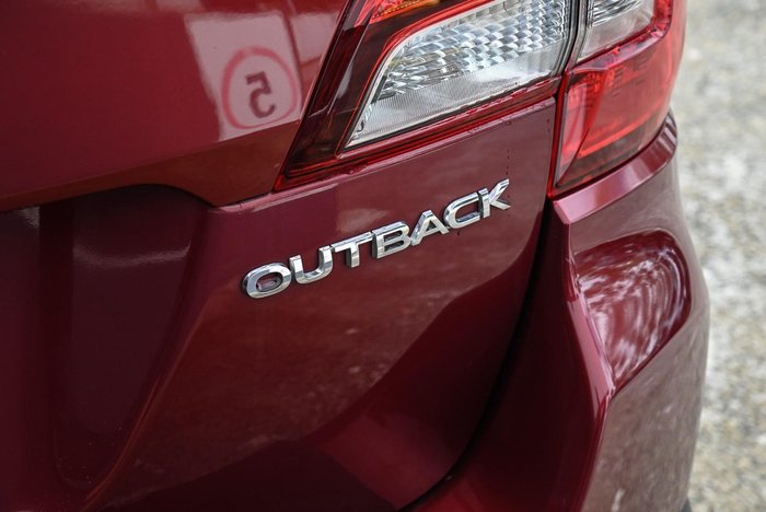 2018 Subaru Outback 2.5i Premium