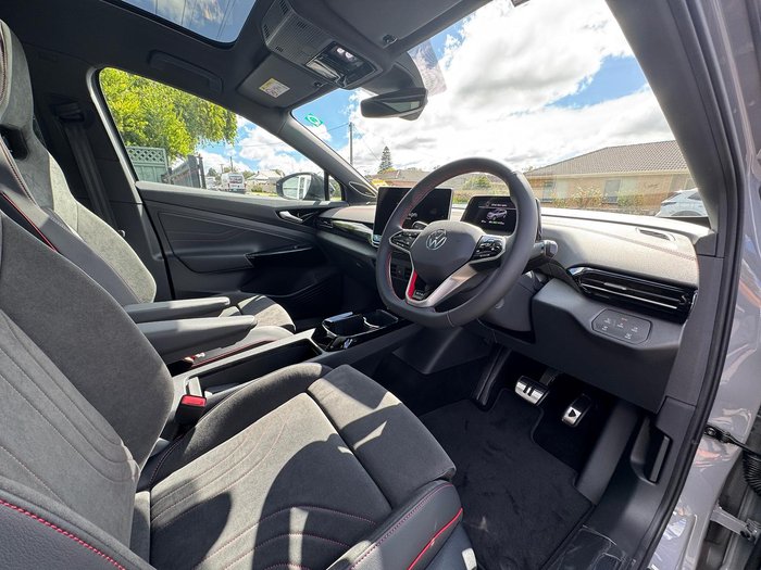 2025 Volkswagen ID.4 GTX