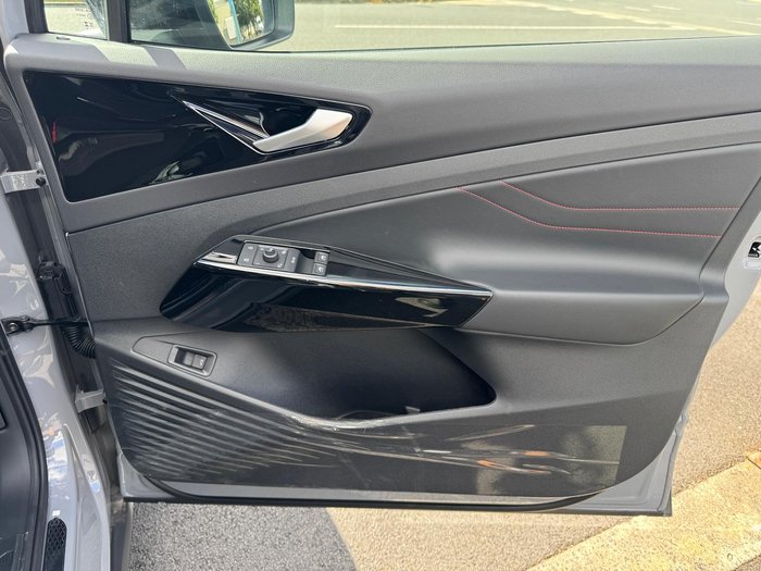 2025 Volkswagen ID.4 GTX