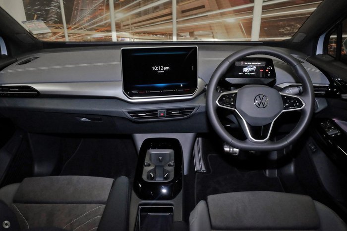 2024 Volkswagen ID.4 Pro