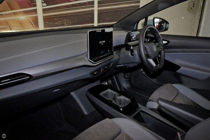 2024 Volkswagen ID.4 Pro