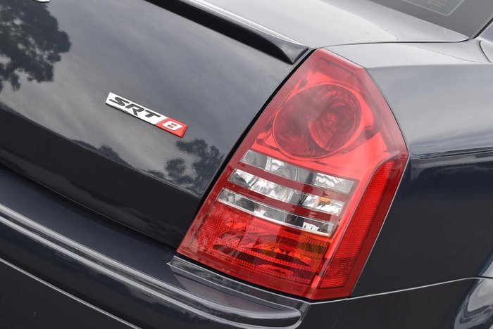 2007 Chrysler 300c SRT-8