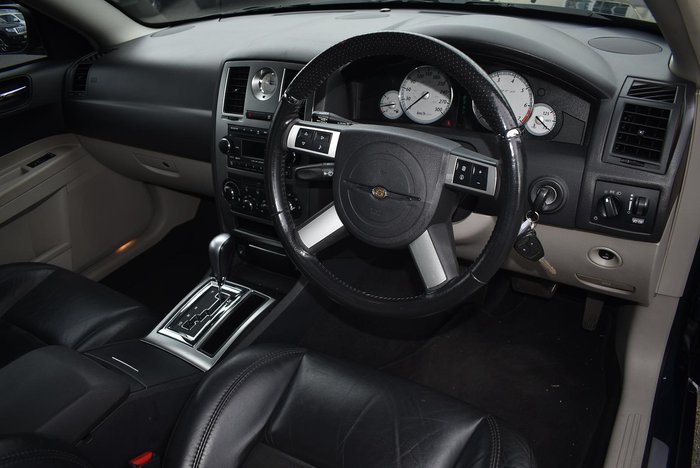 2007 Chrysler 300c SRT-8