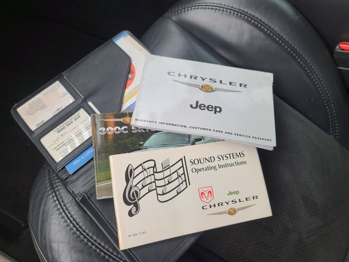 2007 Chrysler 300c SRT-8