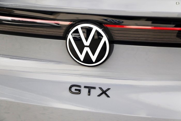 2025 Volkswagen ID.5 GTX