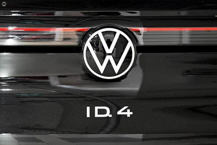 2024 Volkswagen ID.4 Pro