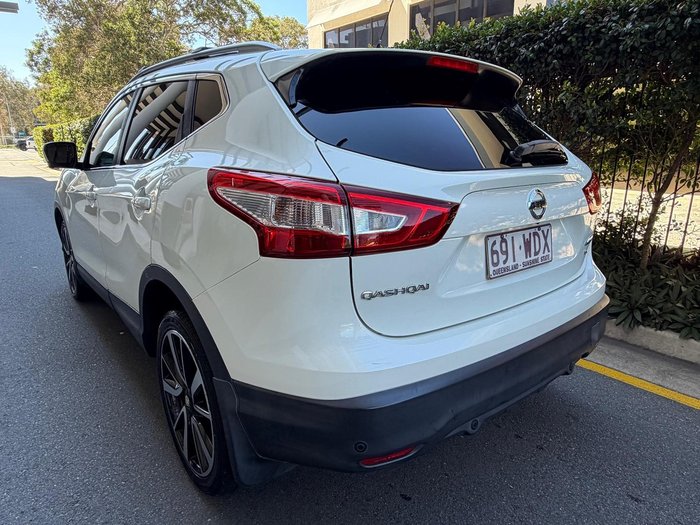 2015 Nissan QASHQAI TL