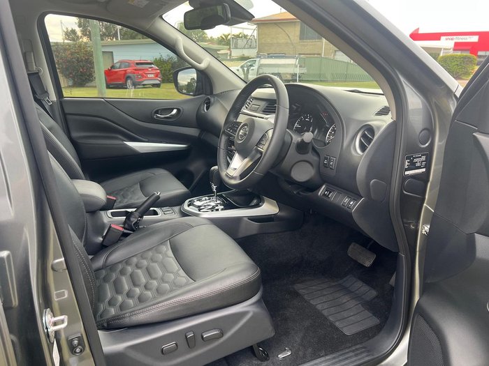 2024 Nissan Navara ST-X