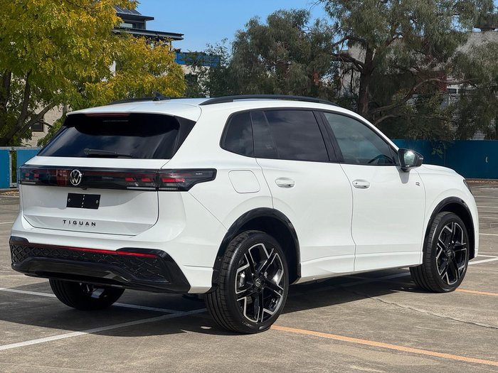 2025 Volkswagen Tiguan 195TSI R-Line