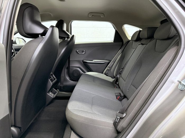 2025 Kia K4 Sport