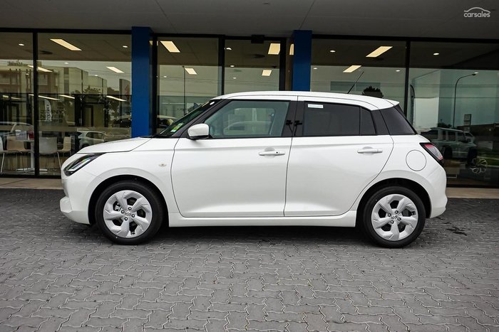 2025 Suzuki Swift Hybrid
