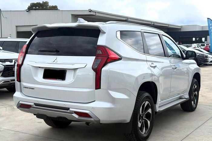 2025 Mitsubishi Pajero Sport Exceed