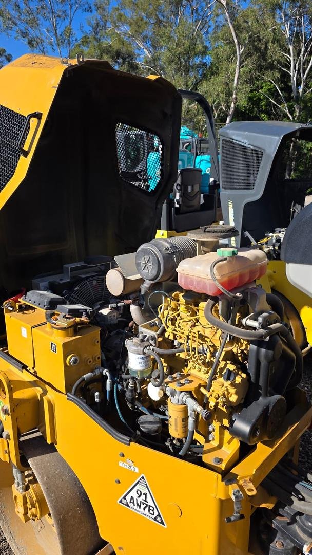 2019 Caterpillar Cb2.7 Yellow