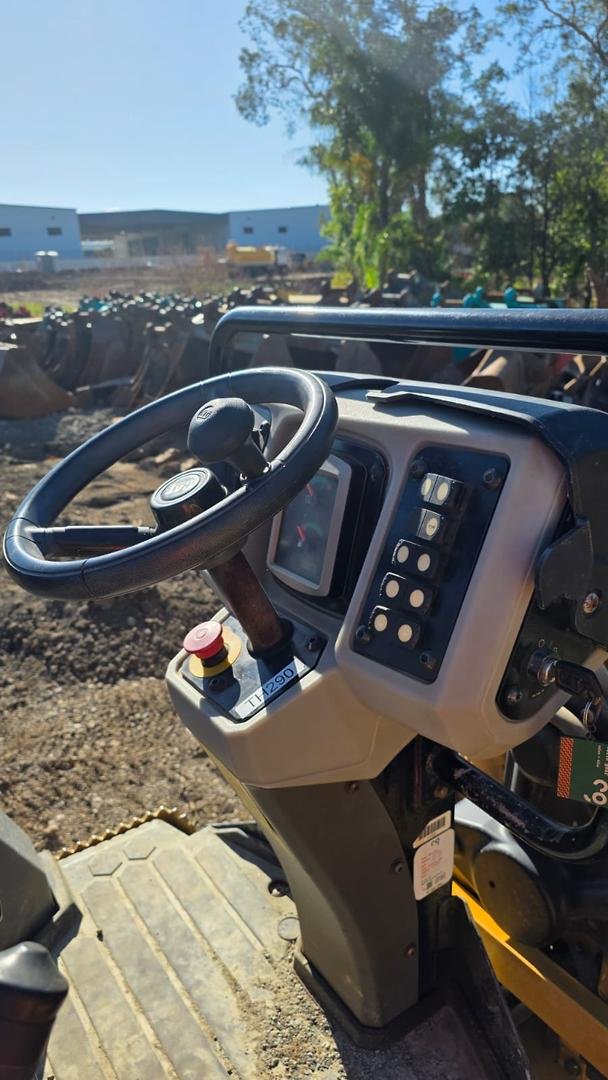 2019 Caterpillar Cb2.7 Yellow