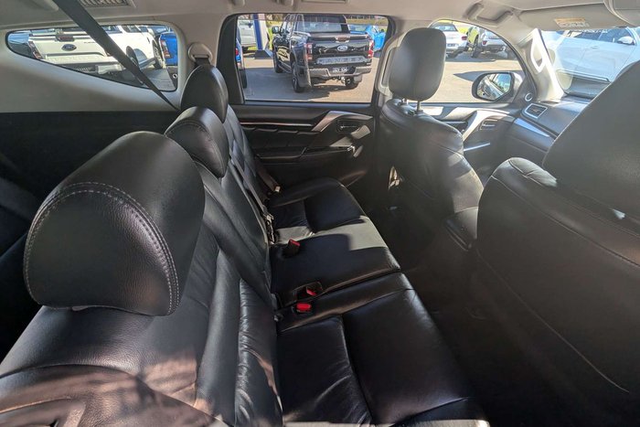 2017 Mitsubishi Pajero Sport Exceed