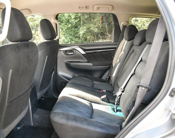 2016 Mitsubishi Pajero Sport GLX