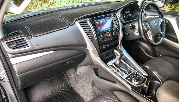 2016 Mitsubishi Pajero Sport GLX