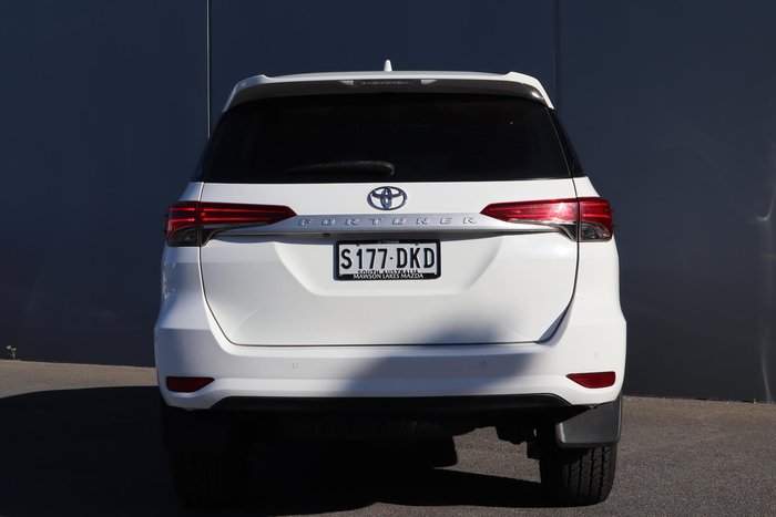2022 Toyota Fortuner GX