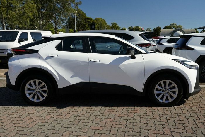 2024 Toyota C-HR GXL