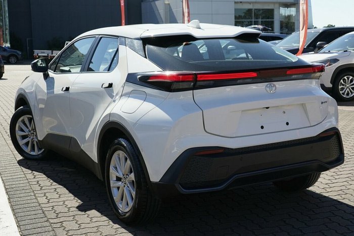 2024 Toyota C-HR GXL