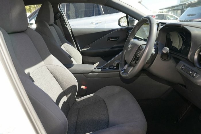 2024 Toyota C-HR GXL