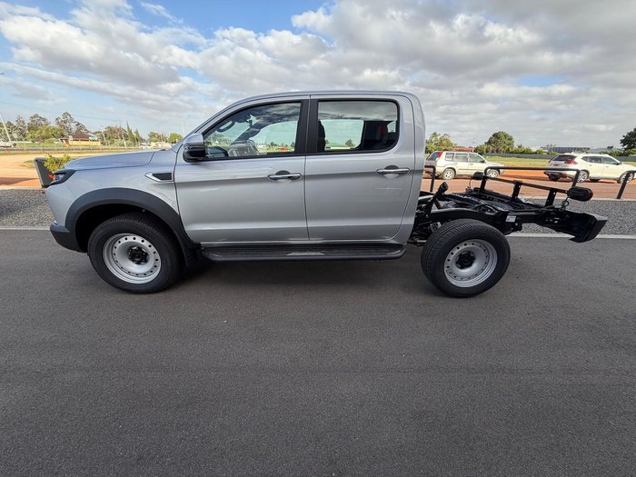 2026 JAC T9 Tradepro