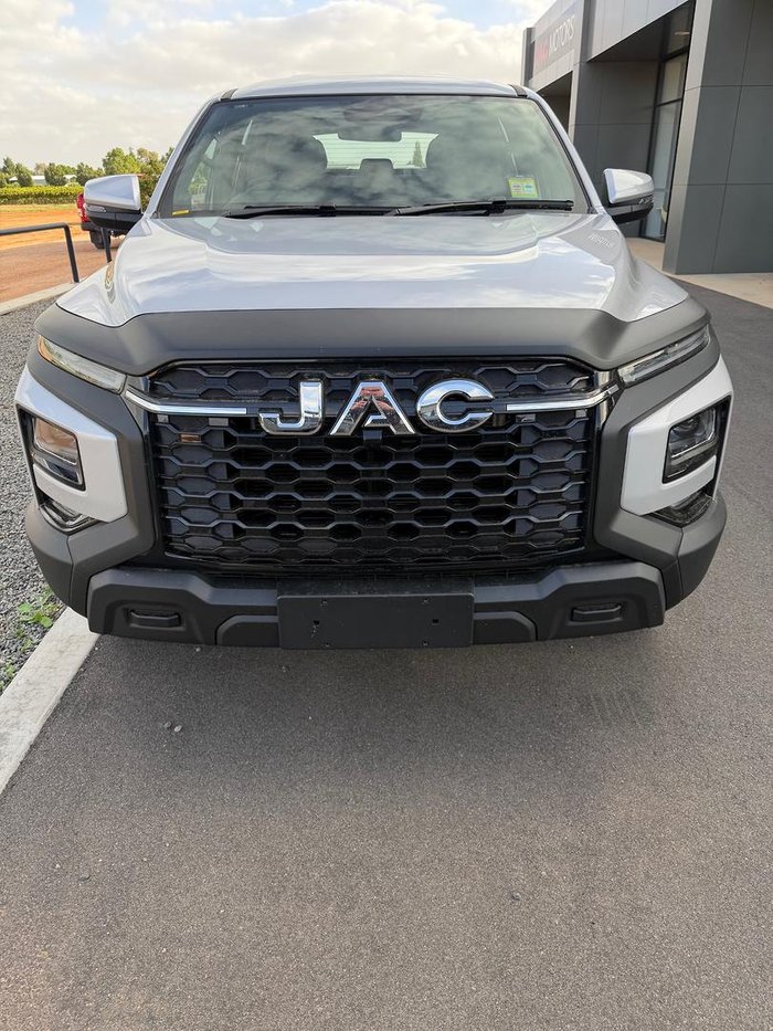 2026 JAC T9 Tradepro
