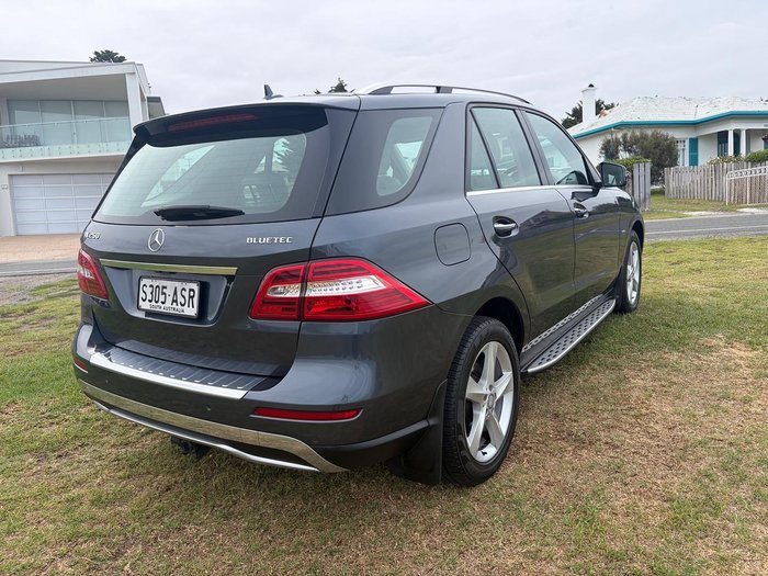 2012 Mercedes-Benz M-Class ML250 BlueTEC
