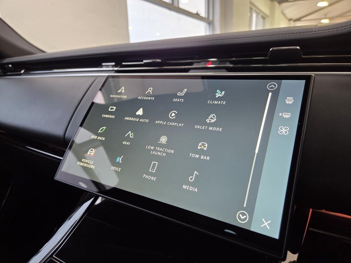 2023 Land Rover Range Rover Sport D250 SE