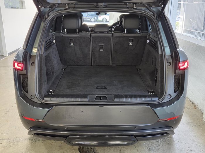 2023 Land Rover Range Rover Sport D250 SE