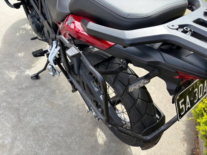 2022 Benelli TRK 502X (ABS) Red