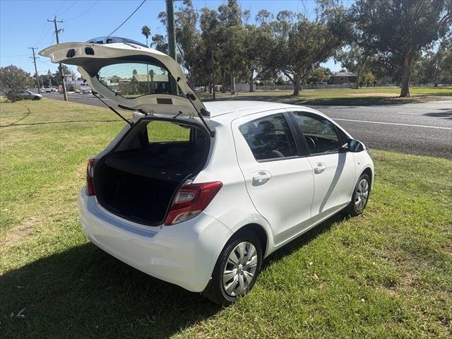 2015 Toyota Yaris Ascent