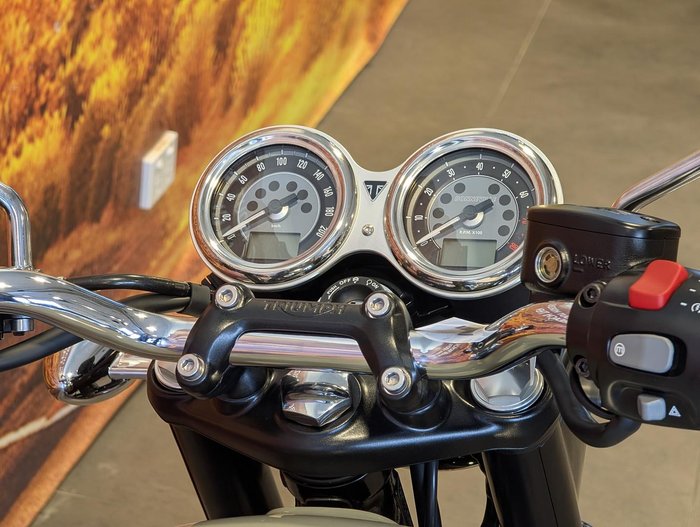 2026 Triumph Bonneville T120 Bonneville Grey