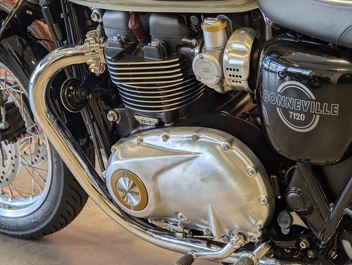 2026 Triumph Bonneville T120 Bonneville Grey