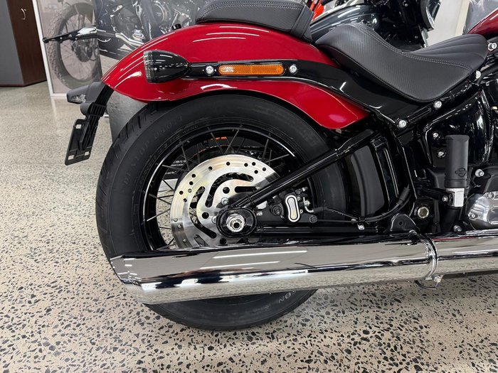 2026 Harley-Davidson Street Bob 117 (FXBB) Softail Red