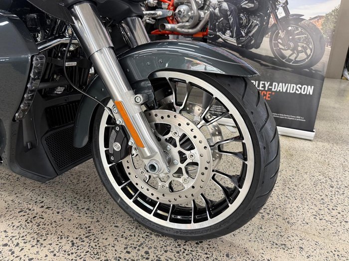 2026 Harley-Davidson Street Glide 3 (FLHLT) Trike Grey
