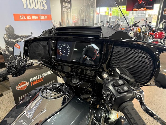 2026 Harley-Davidson Street Glide 3 (FLHLT) Trike Grey