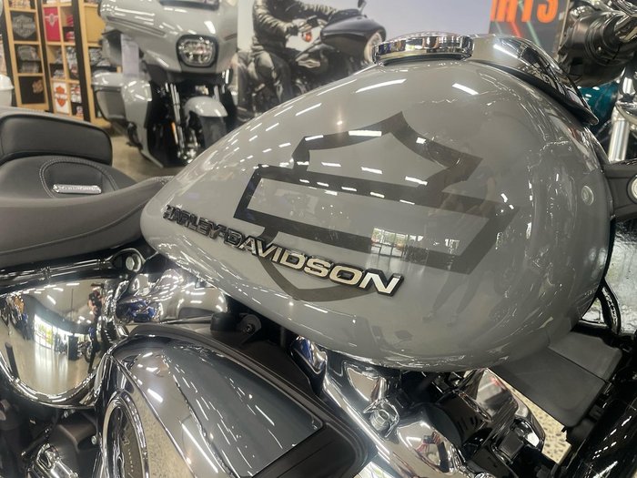 2026 Harley-Davidson Breakout 117 (FXBR) Softail Grey