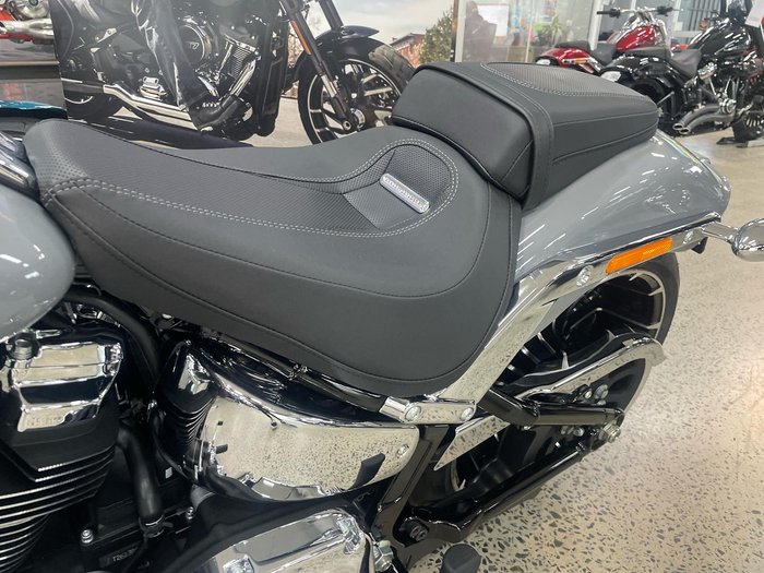 2026 Harley-Davidson Breakout 117 (FXBR) Softail Grey