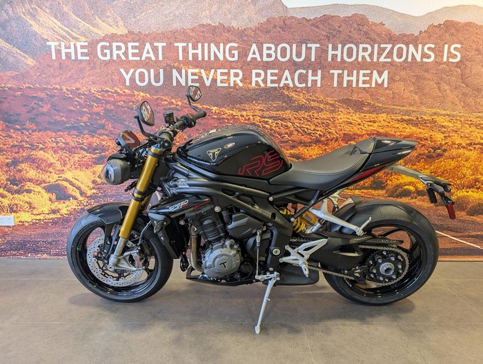 2025 Triumph Speed Triple RS 1200 Speed Triple Black