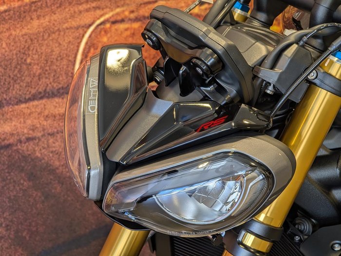 2025 Triumph Speed Triple RS 1200 Speed Triple Black