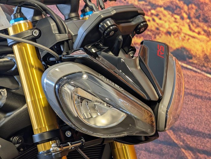 2025 Triumph Speed Triple RS 1200 Speed Triple Black