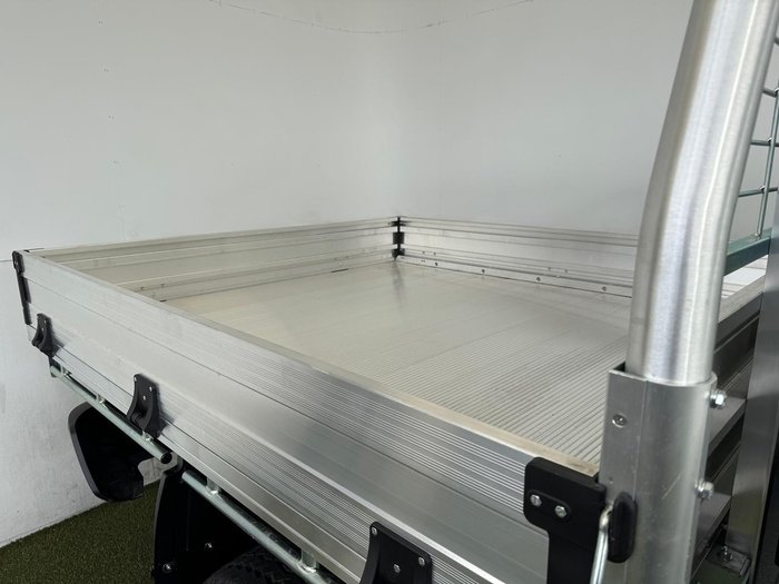 2025 Mitsubishi Triton GLX