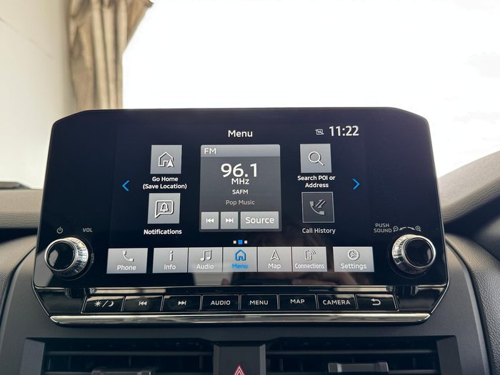 2025 Mitsubishi Triton GLX