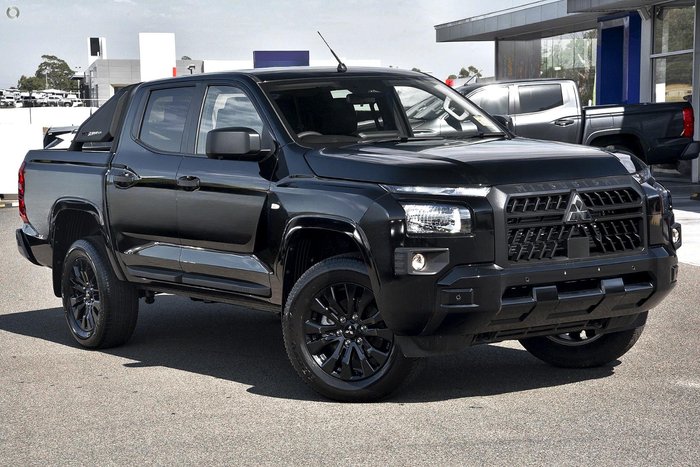 2025 Mitsubishi Triton GLX-R