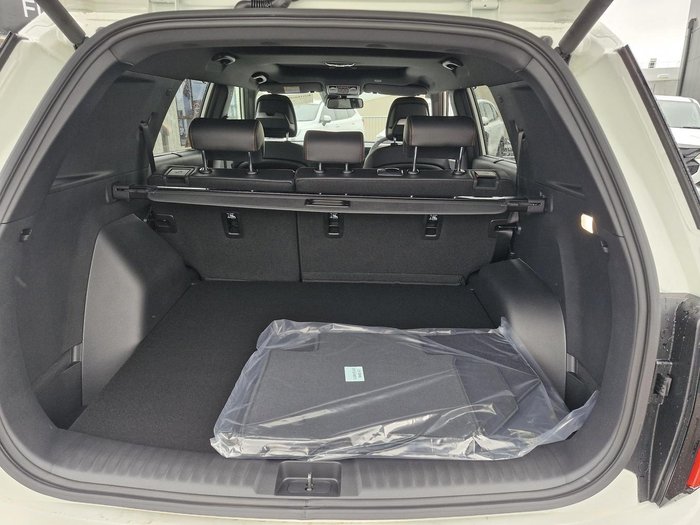 2026 KGM Torres EVX U100 MY26 Grand White