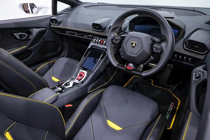 2022 Lamborghini Huracan EVO